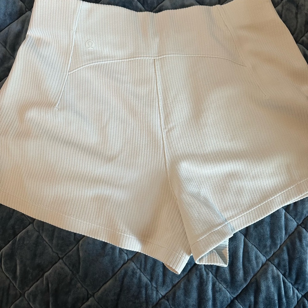 Lululemon Softstreme 2” Shorts